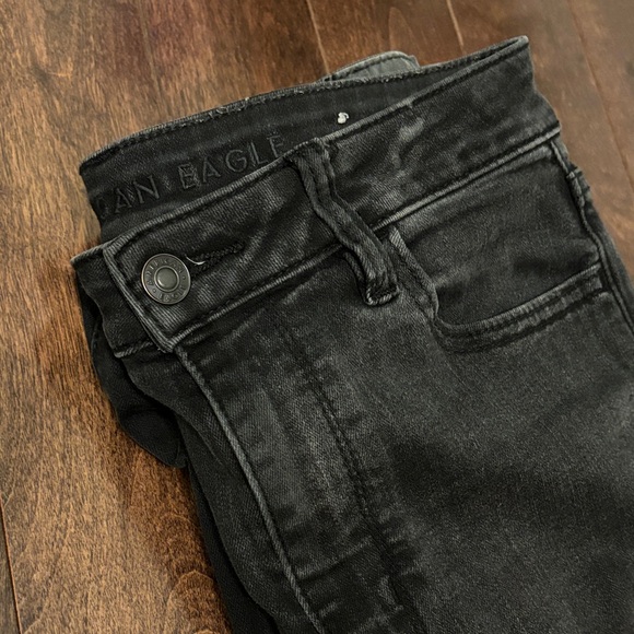 American Eagle Outfitters Black Stretch Skinny Jeans - Picture 1 of 4